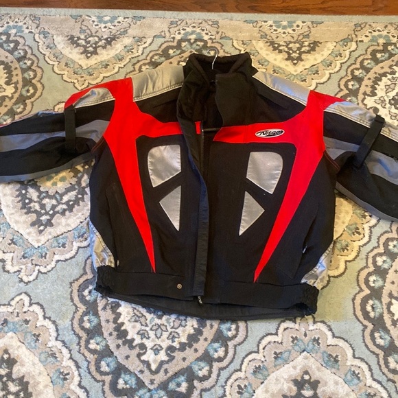 Nitro Mens riding jacket safety Padding. Large black,red, silver - Picture 9 of 14